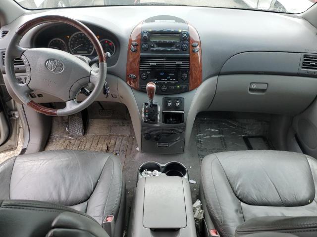 Photo 8 from auction – 2004 TOYOTA SIENNA XLE with VIN 5TDBA22C44S003446
