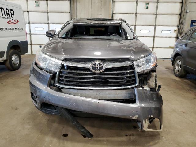 Photo 5 from auction – 2016 TOYOTA HIGHLANDER with VIN 5TDDKRFH2GS271226