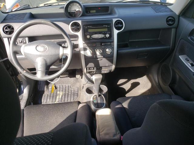 Photo 8 from auction – 2006 TOYOTA SCION with VIN JTLKT324064058018