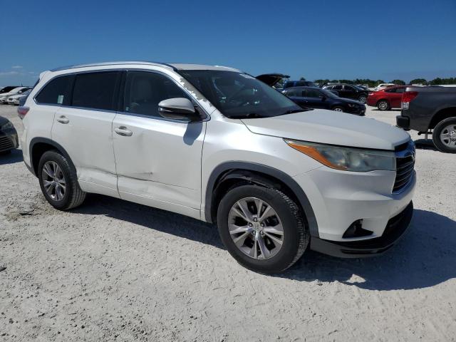 Photo 4 from auction – 2014 TOYOTA HIGHLANDER with VIN 5TDKKRFH2ES030125