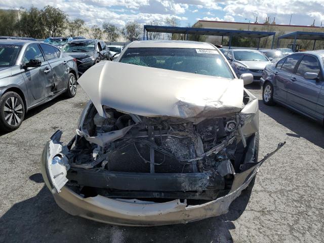 Photo 5 from auction – 2005 TOYOTA CAMRY LE with VIN 4T1BF30K05U614911