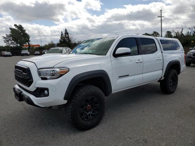TOYOTA TACOMA DOU 2017 with VIN 3TMCZ5AN8HM117232 - Photo from auction
