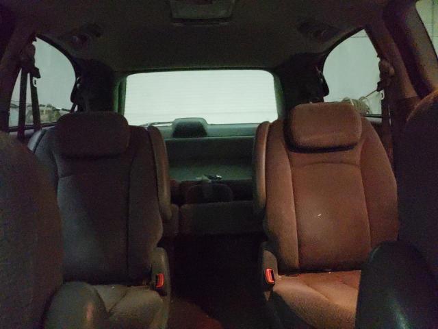 Photo 10 from auction – 2006 DODGE GRAND CARA with VIN 2D4GP44L86R839689