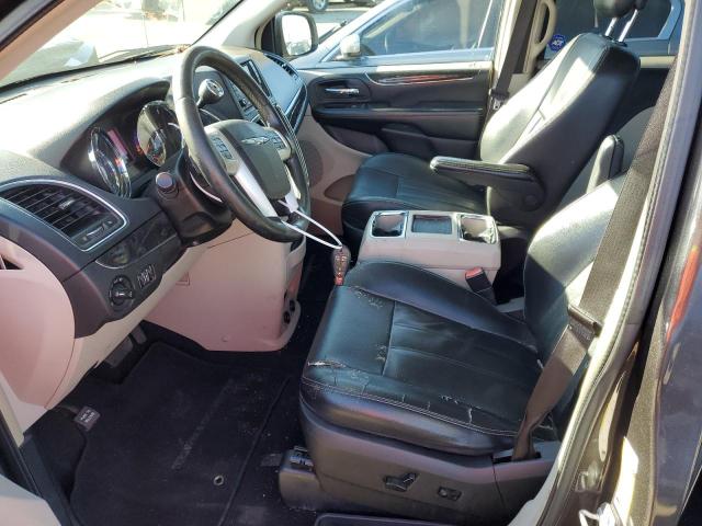 Photo 7 from auction – 2015 CHRYSLER TOWN & COU with VIN 2C4RC1BG2FR673434
