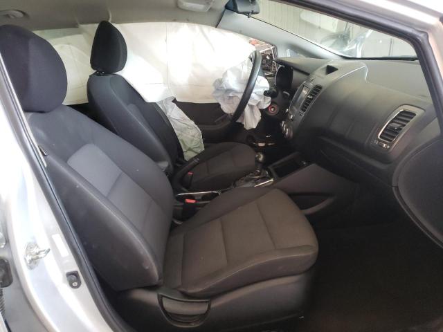 Photo 7 from auction – 2018 KIA FORTE LX with VIN 3KPFL4A73JE226031