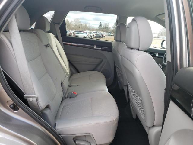 Photo 11 from auction – 2015 KIA SORENTO LX with VIN 5XYKT3A69FG609773