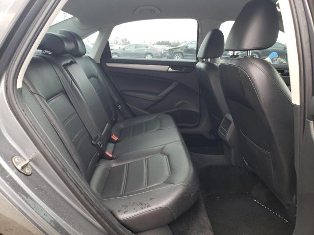 Photo 10 from auction – 2015 VOLKSWAGEN PASSAT S with VIN 1VWAT7A32FC037634