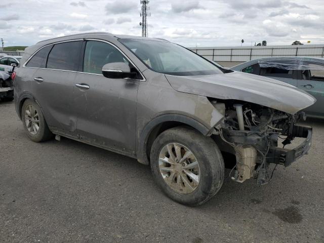 Photo 4 from auction – 2018 KIA SORENTO LX with VIN 5XYPG4A53JG360645
