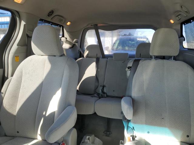 Photo 10 from auction – 2011 TOYOTA SIENNA LE with VIN 5TDKK3DC2BS153875