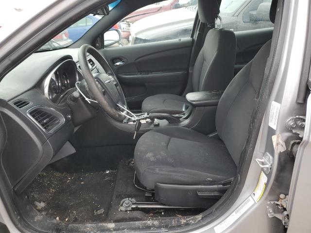صورة رقم 7 من المزاد - 2014 CHRYSLER 200 LX مع VIN 1C3CCBAB8EN146208