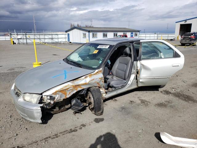 Photo 1 from auction – 2000 TOYOTA CAMRY CE with VIN JT2BF22K0Y0264325