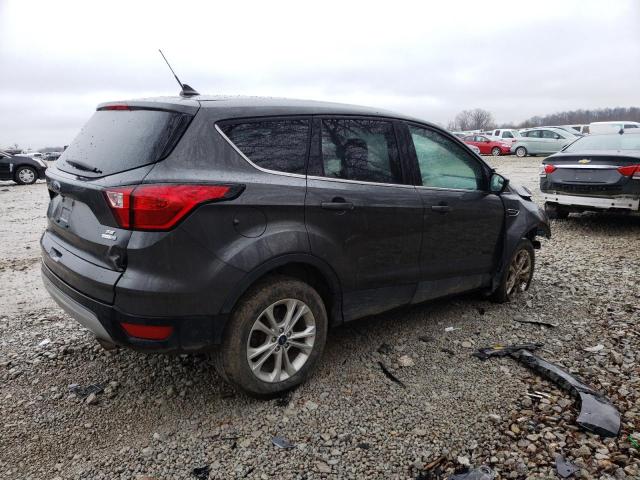 Photo 3 from auction – 2019 FORD ESCAPE SE with VIN 1FMCU9GD8KUB99868