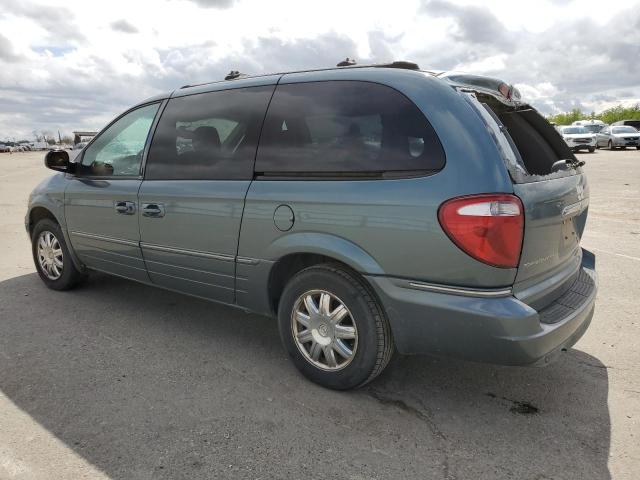 Photo 2 from auction – 2005 CHRYSLER TOWN & COU with VIN 2C8GP64L55R339219