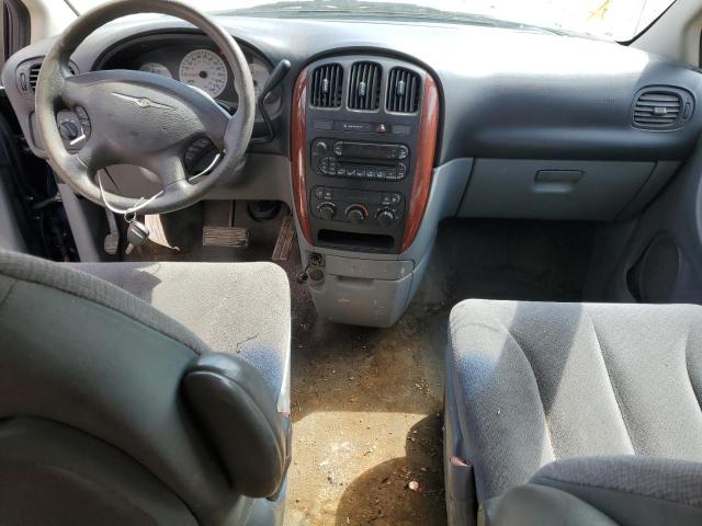 Photo 8 from auction – 2006 CHRYSLER TOWN & COU with VIN 1A4GP45R16B690437