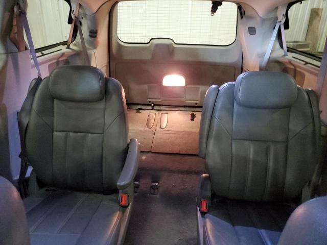 Photo 10 from auction – 2008 CHRYSLER TOWN & COU with VIN 2A8HR54PX8R736029