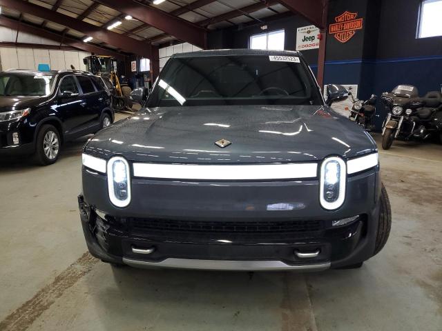 Photo 5 from auction – 2022 RIVIAN R1T LAUNCH with VIN 7FCTGAAL2NN004983