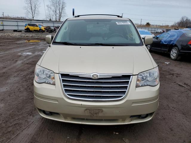 Photo 5 from auction – 2010 CHRYSLER TOWN & COU with VIN 2A4RR8D17AR479601