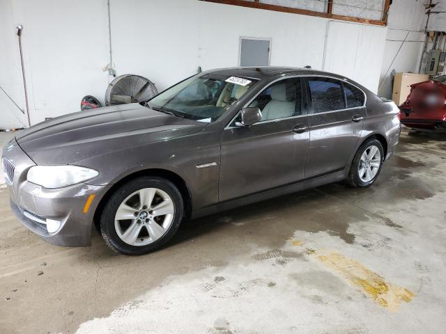 BMW 528 XI 2013 with VIN WBAXH5C58DD108602 - Photo from auction