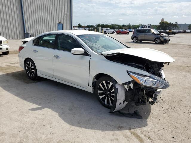 Photo 4 from auction – 2018 NISSAN ALTIMA 2.5 with VIN 1N4AL3AP3JC189922