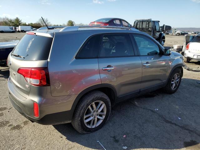 Photo 3 from auction – 2015 KIA SORENTO LX with VIN 5XYKTDA60FG655823