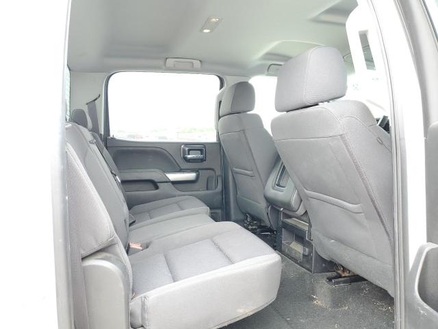 Photo 10 from auction – 2018 CHEVROLET SILVERADO with VIN 1GCUKREC4JF210568