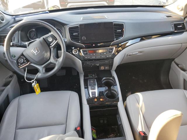 Photo 8 from auction – 2022 HONDA PILOT TOUR with VIN 5FNYF5H92NB000625