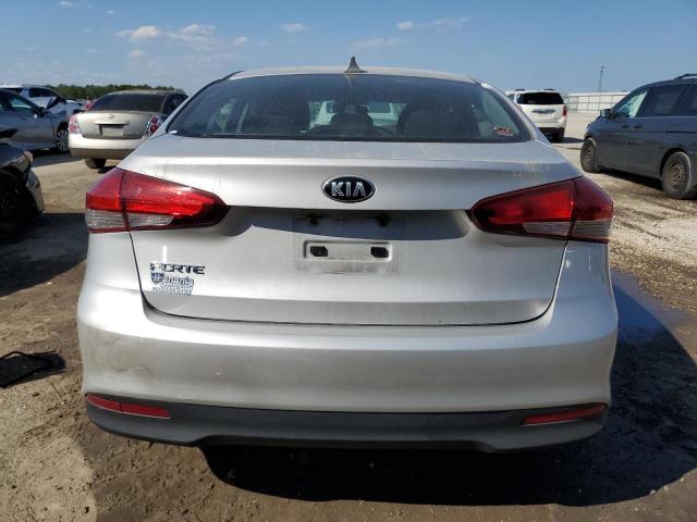 Photo 6 from auction – 2017 KIA FORTE LX with VIN 3KPFK4A71HE153254