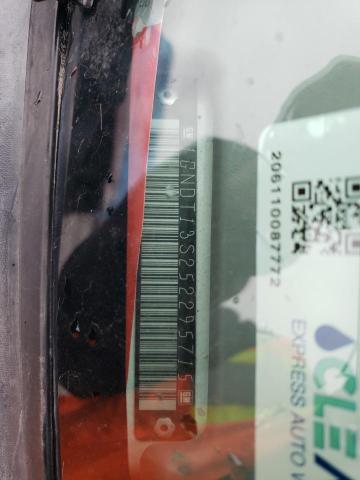 Photo 14 from auction – 2005 CHEVROLET TRAILBLAZE with VIN 1GNDT13S252295715