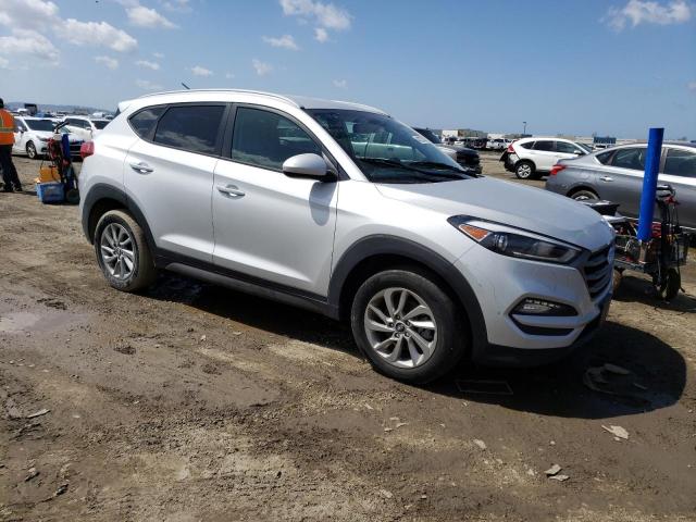 Photo 4 from auction – 2016 HYUNDAI TUCSON LIM with VIN KM8J33A41GU097299