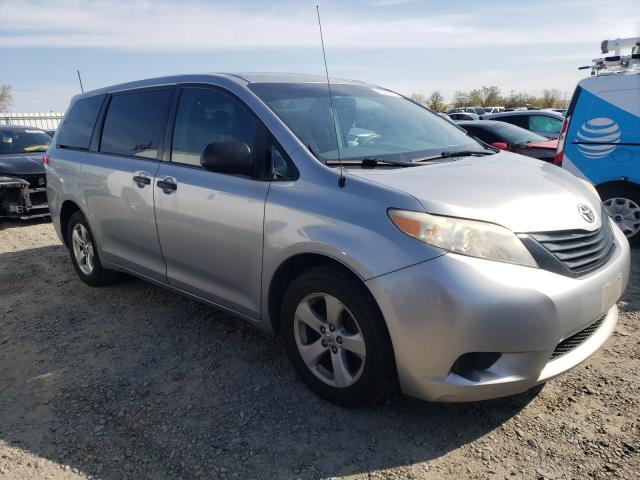 Photo 4 from auction – 2012 TOYOTA SIENNA BAS with VIN 5TDKA3DC7CS011297