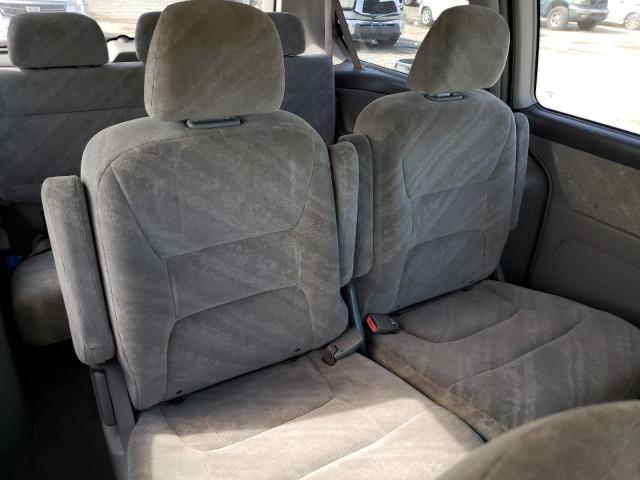 Photo 11 from auction – 2004 HONDA ODYSSEY EX with VIN 5FNRL18834B146317