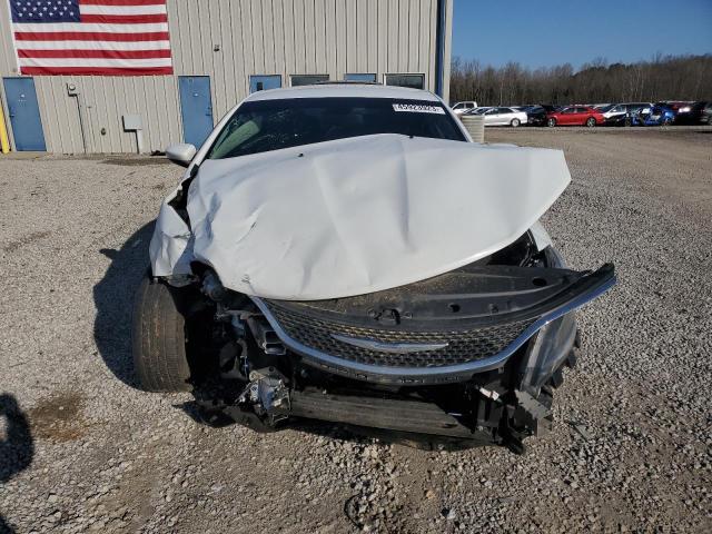 Photo 5 from auction – 2015 CHRYSLER 200 LIMITE with VIN 1C3CCCAB6FN666589