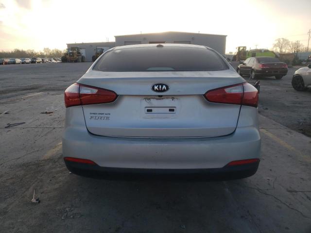 Photo 6 from auction – 2016 KIA FORTE LX with VIN KNAFX4A68G5595707