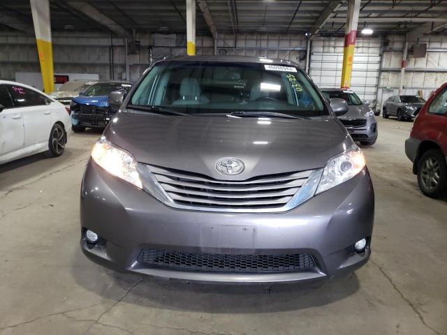 Photo 5 from auction – 2016 TOYOTA SIENNA XLE with VIN 5TDYK3DC9GS703705