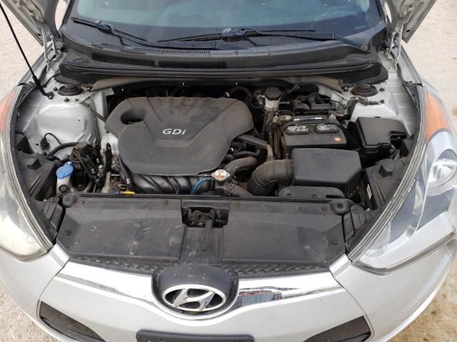 Photo 11 from auction – 2013 HYUNDAI VELOSTER with VIN KMHTC6AD8DU142244