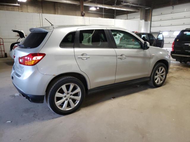 Photo 3 from auction – 2015 MITSUBISHI OUTLANDER with VIN 4A4AR3AU6FE019492