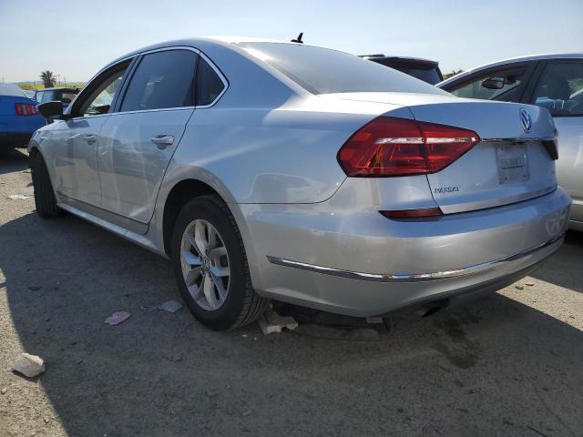 Photo 2 from auction – 2016 VOLKSWAGEN PASSAT S with VIN 1VWAS7A39GC040227
