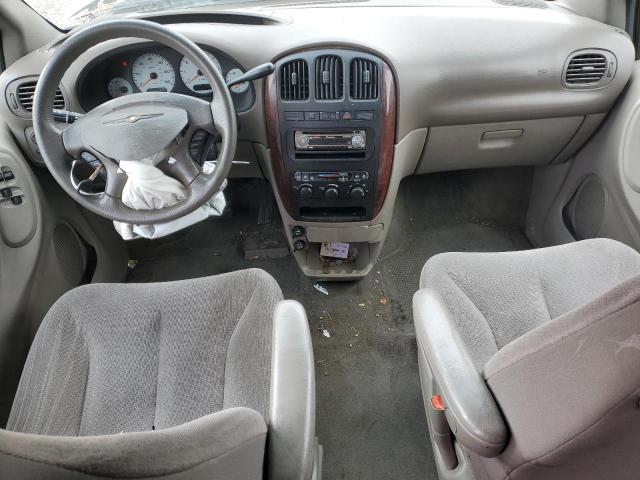 Photo 8 from auction – 2002 CHRYSLER TOWN & COU with VIN 2C4GP44342R706628