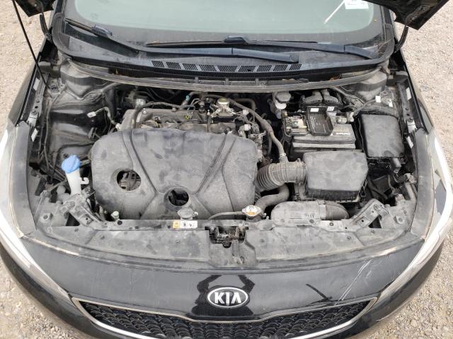 Photo 11 from auction – 2017 KIA FORTE LX with VIN KNAFK5A84H5721553