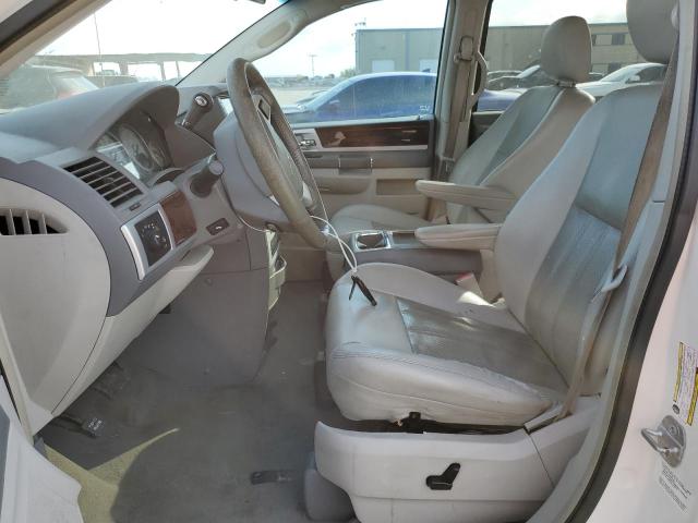 Photo 7 from auction – 2009 CHRYSLER TOWN & COU with VIN 2A8HR54149R679761