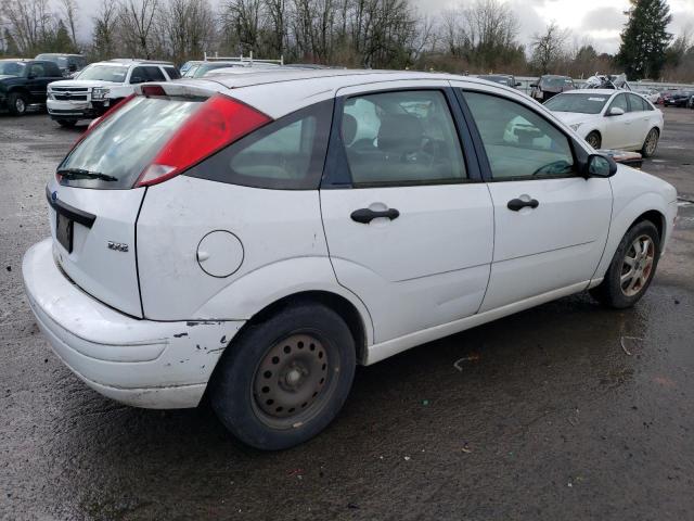 Photo 3 from auction – 2005 FORD FOCUS ZX5 with VIN 3FAFP37N25R138984