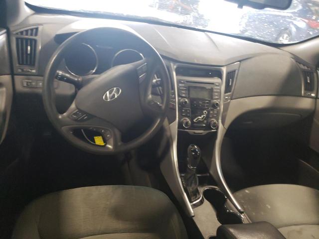 Photo 8 from auction – 2012 HYUNDAI SONATA HYB with VIN KMHEC4A45CA026397