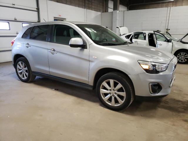Photo 4 from auction – 2015 MITSUBISHI OUTLANDER with VIN 4A4AR3AU6FE019492