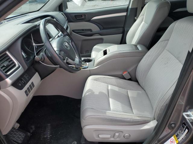 Photo 7 from auction – 2019 TOYOTA HIGHLANDER with VIN 5TDBZRFHXKS992602