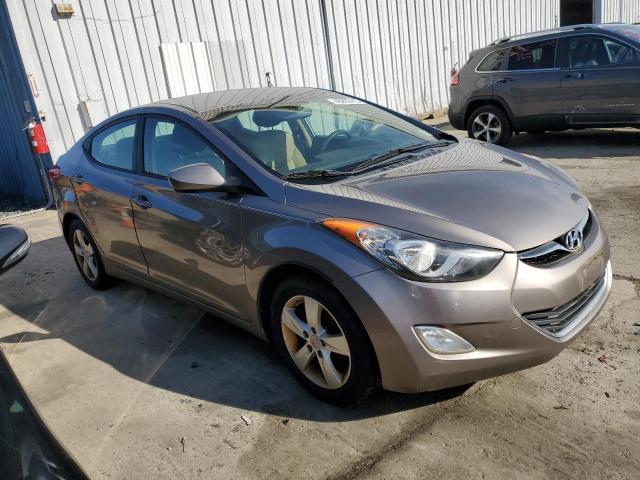 Photo 4 from auction – 2012 HYUNDAI ELANTRA GL with VIN 5NPDH4AE5CH073741