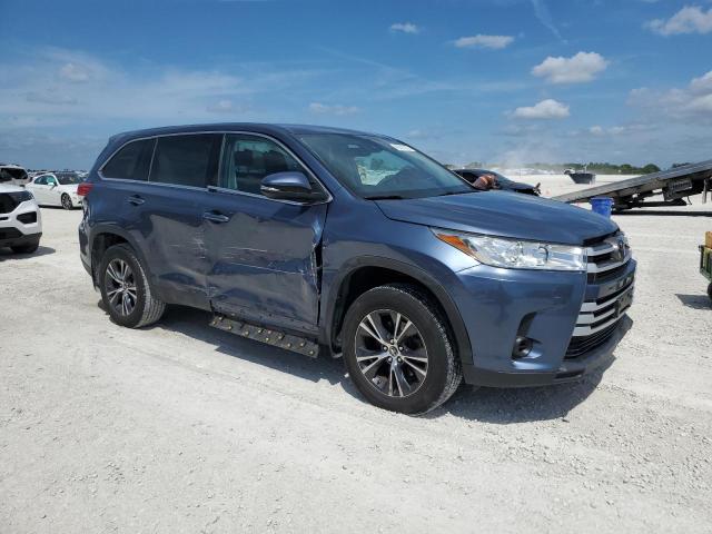 Photo 4 from auction – 2019 TOYOTA HIGHLANDER with VIN 5TDBZRFH5KS945624