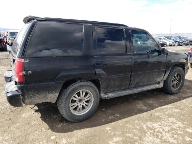 Photo 3 from auction – 2000 CADILLAC ESCALADE with VIN 1GYEK13R4YR120384