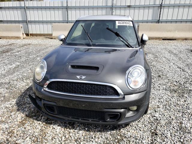 Photo 5 from auction – 2011 MINI COOPER S C with VIN WMWZG3C58BTY35743