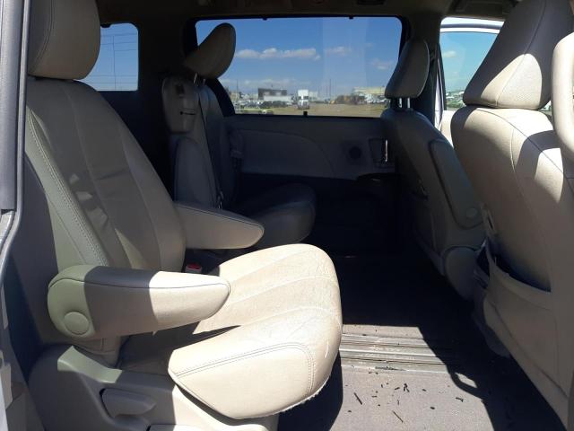 Photo 11 from auction – 2011 TOYOTA SIENNA XLE with VIN 5TDYK3DC0BS138432