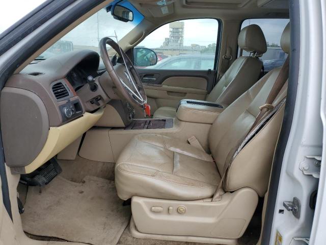 Photo 7 from auction – 2010 CHEVROLET SUBURBAN C with VIN 1GNUCKE00AR100388